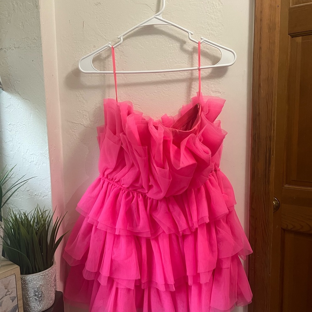 Buddylove strapless tulle hot pink dress size small